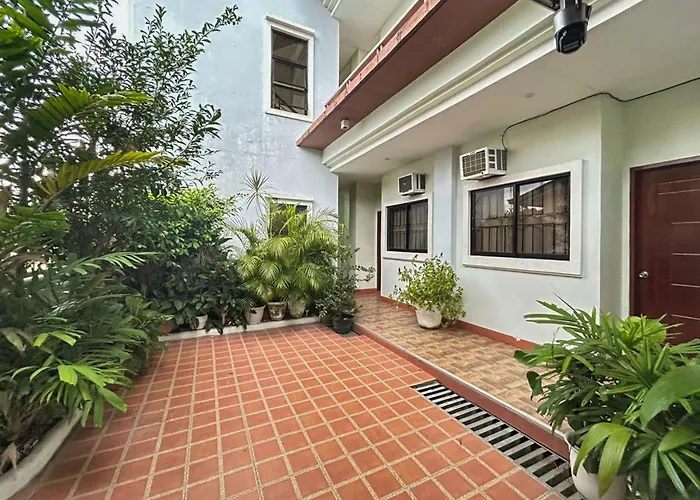 Accommodatie bij particulieren Caliah Homes Apartelle Balamban